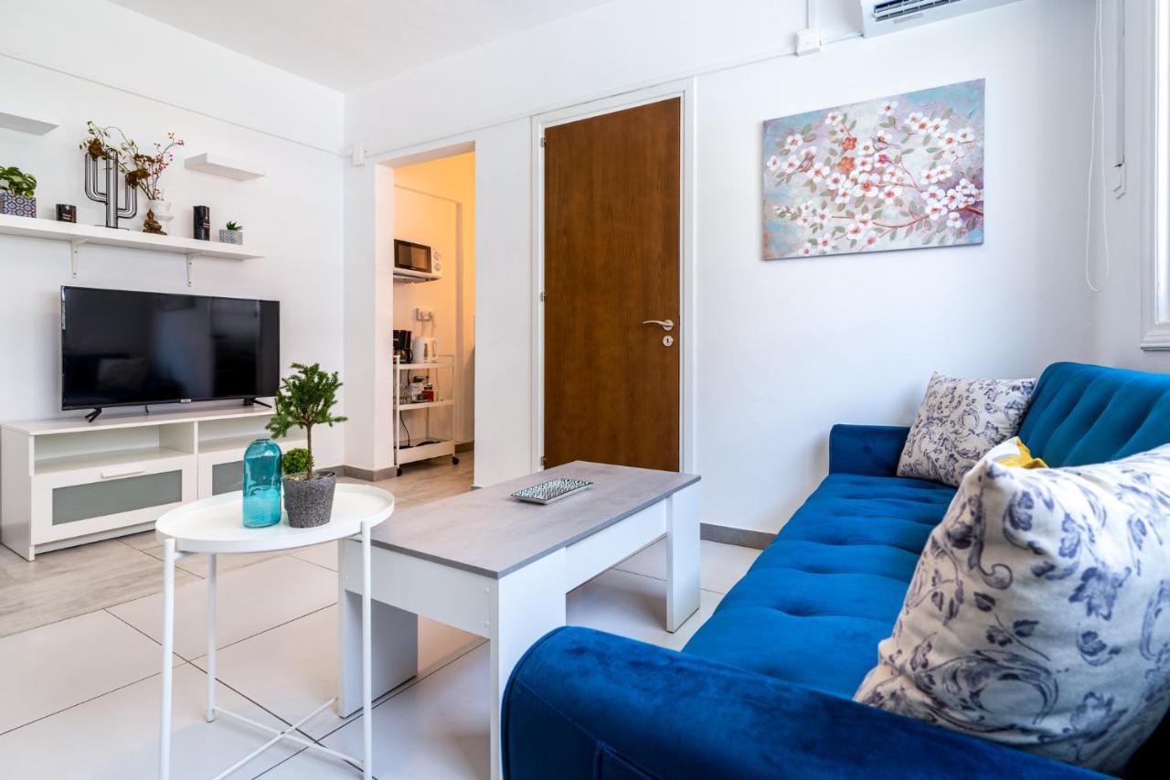 Mila'S 1-Br Apartment In ラルナカ エクステリア 写真