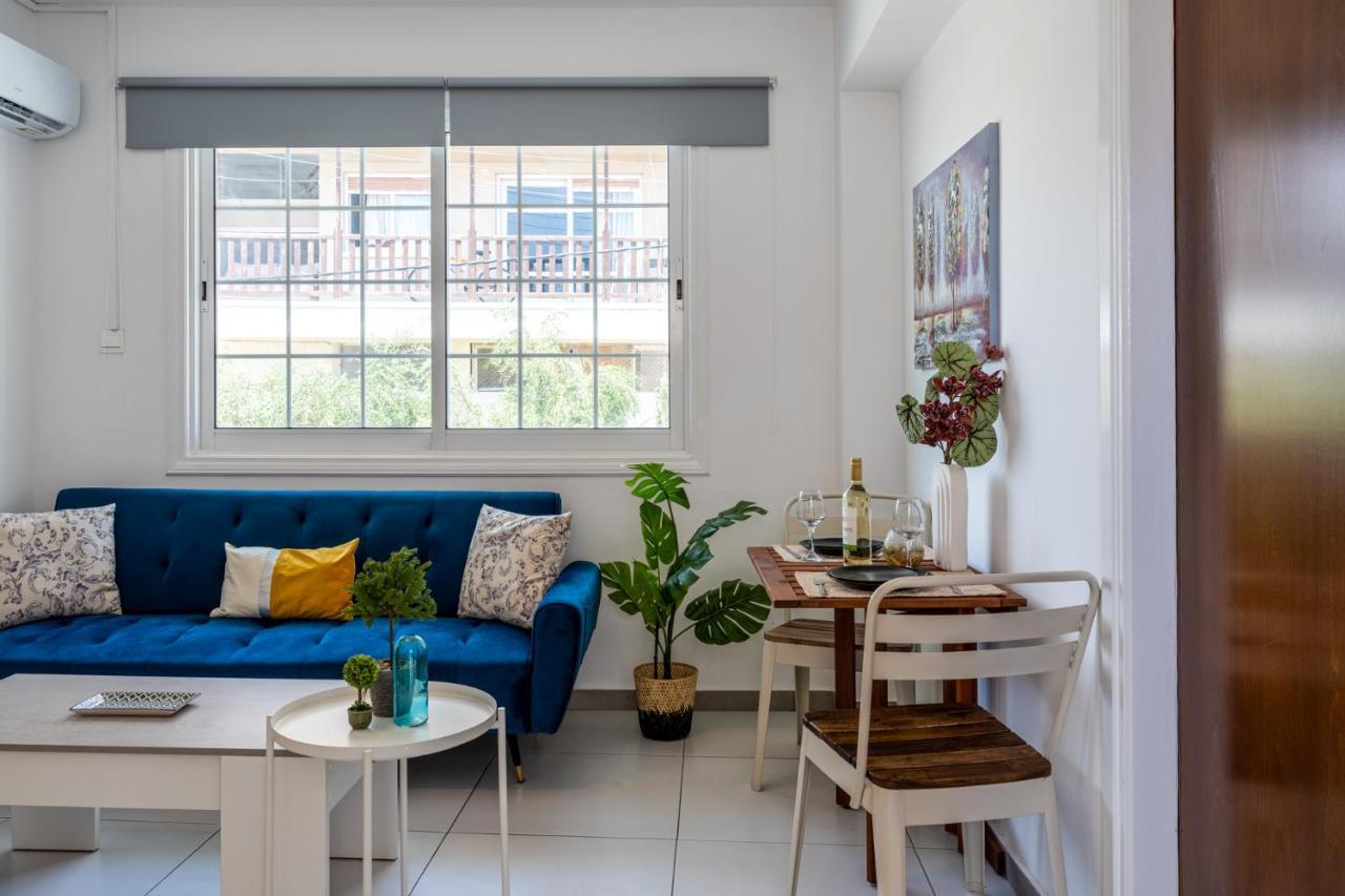 Mila'S 1-Br Apartment In ラルナカ エクステリア 写真